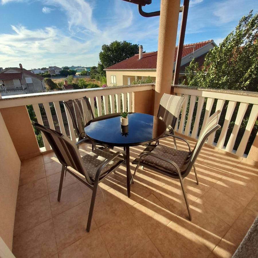 Apartments Filipovic Biograd Na Moru Esterno foto