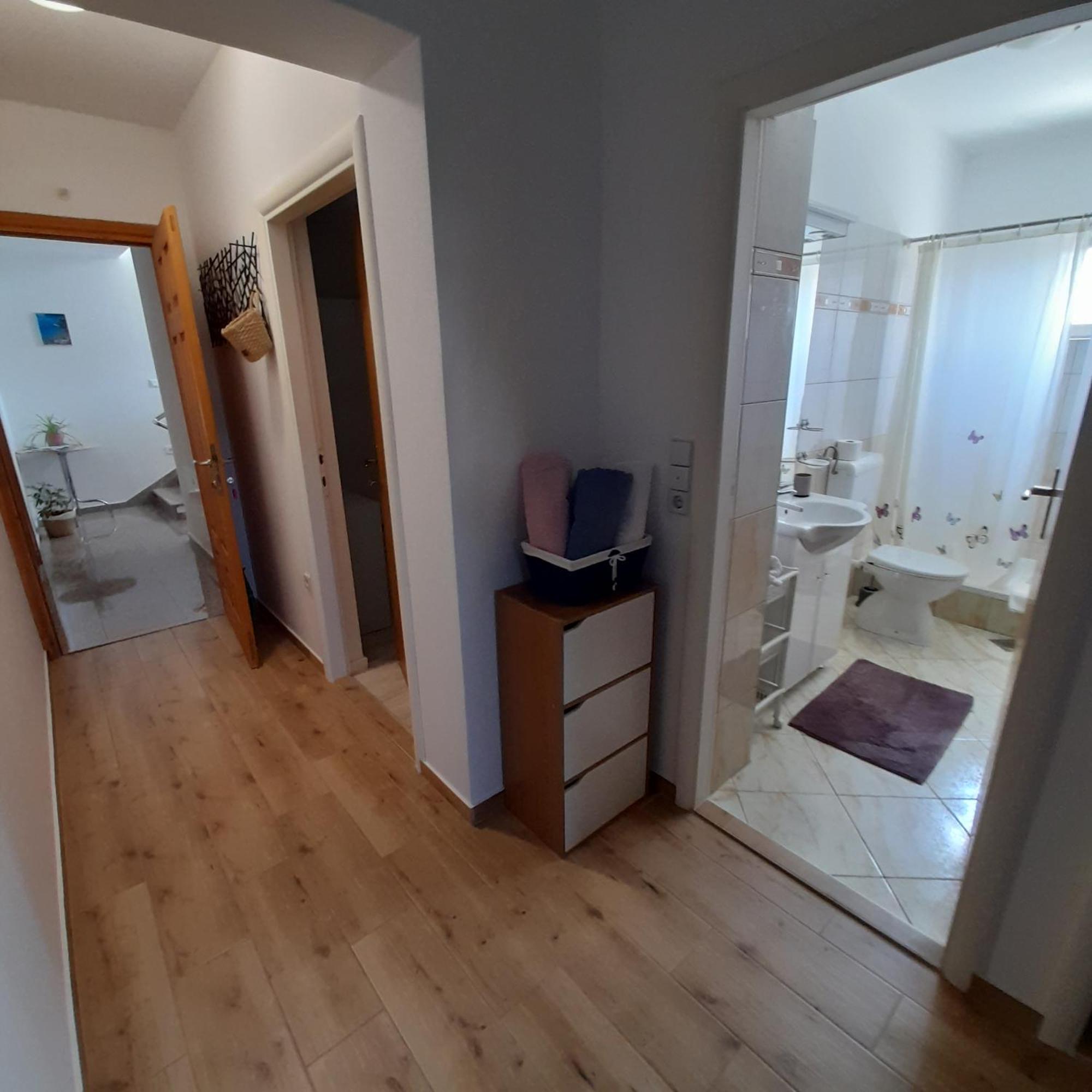 Apartments Filipovic Biograd Na Moru Esterno foto
